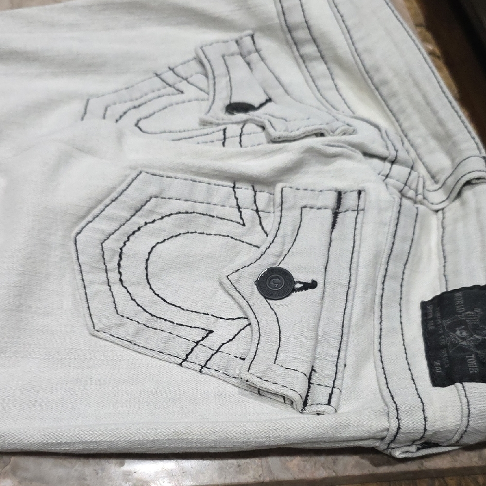 Men's White Jeans with Black Stitching